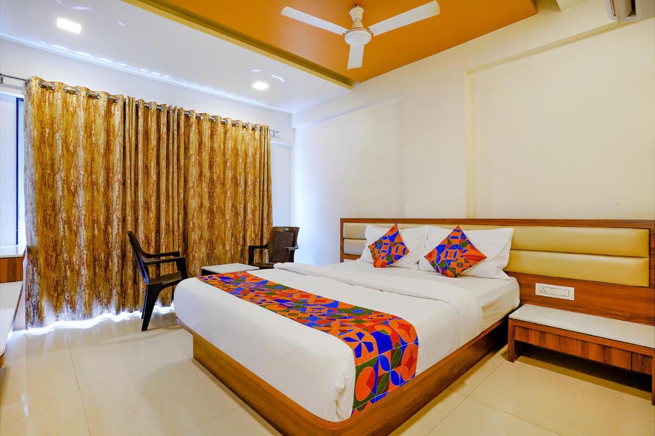 Fabhotel Ramjis Residency Nashik Exterior photo